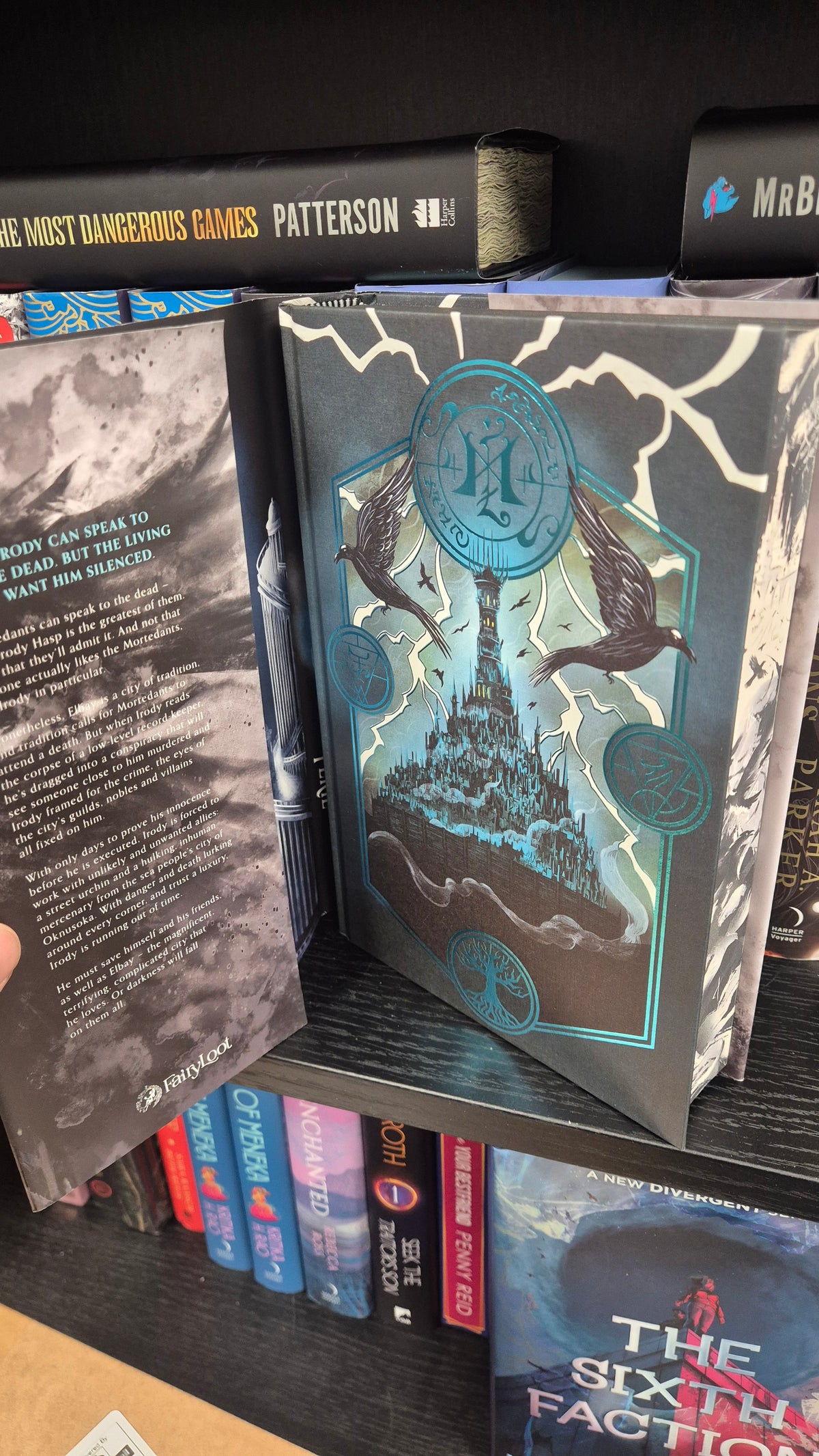 Mortedant's Peril – R. J. Barker | FairyLoot Exclusive Special Edition Hardback | Illustrated Edges