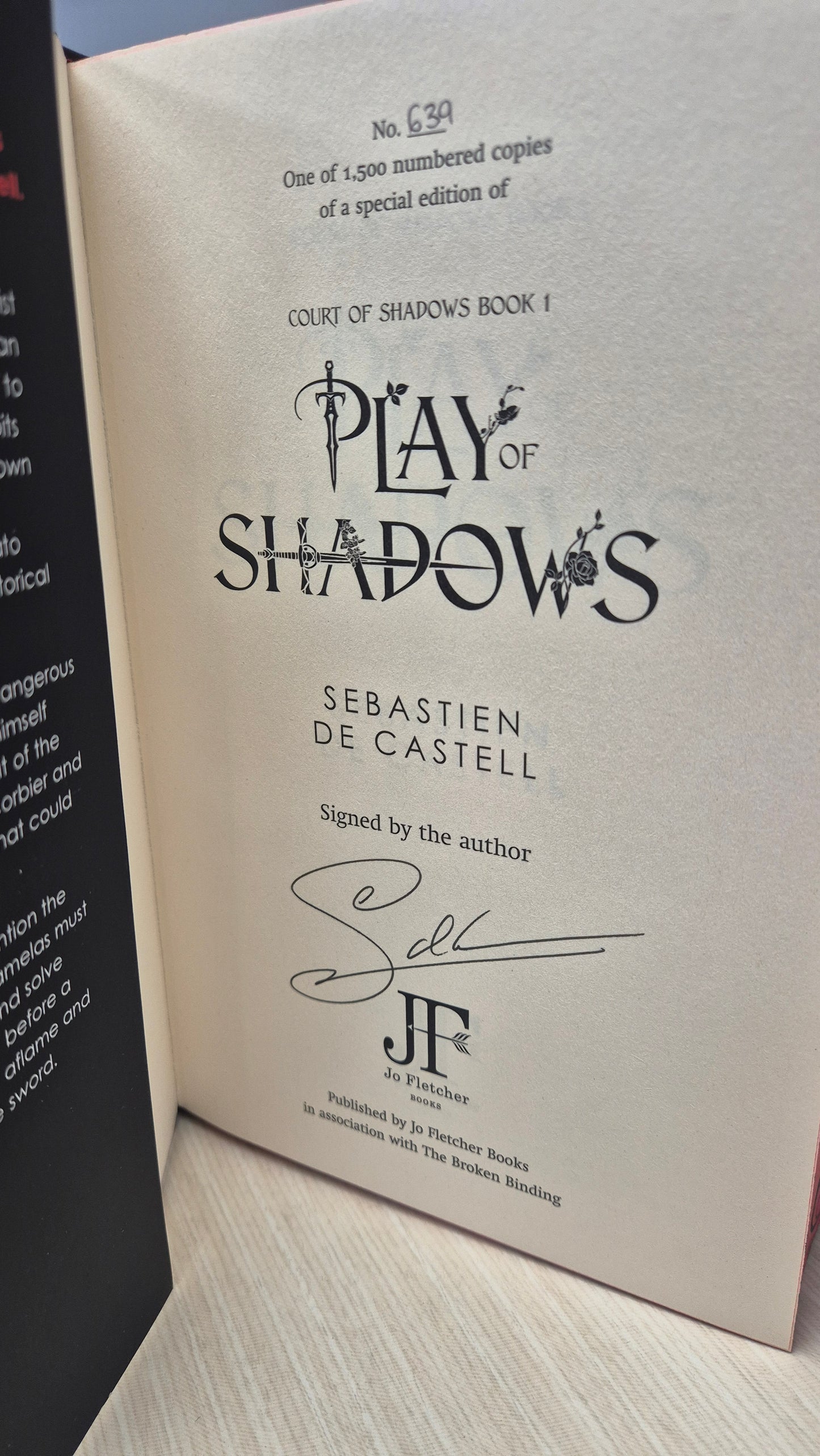 Play of Shadows - Sebastien De Castell