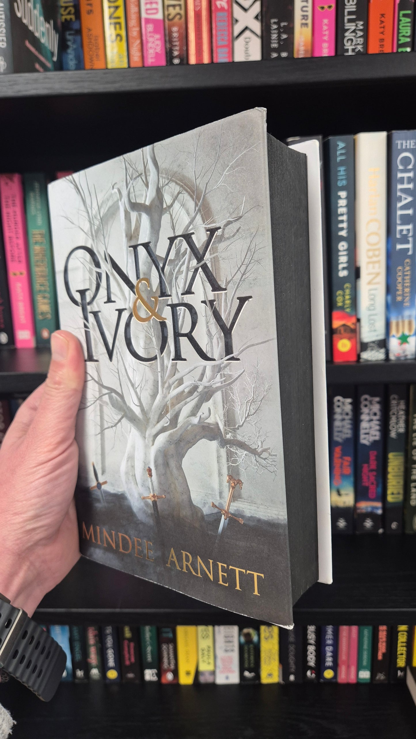 Onyx & Ivory - Mindee Arnett