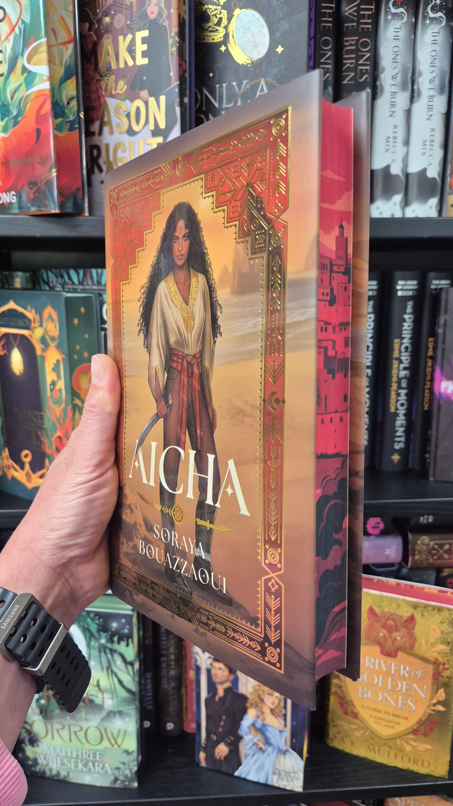 Aicha - Soraya Bouazzaoui - Illumicrate