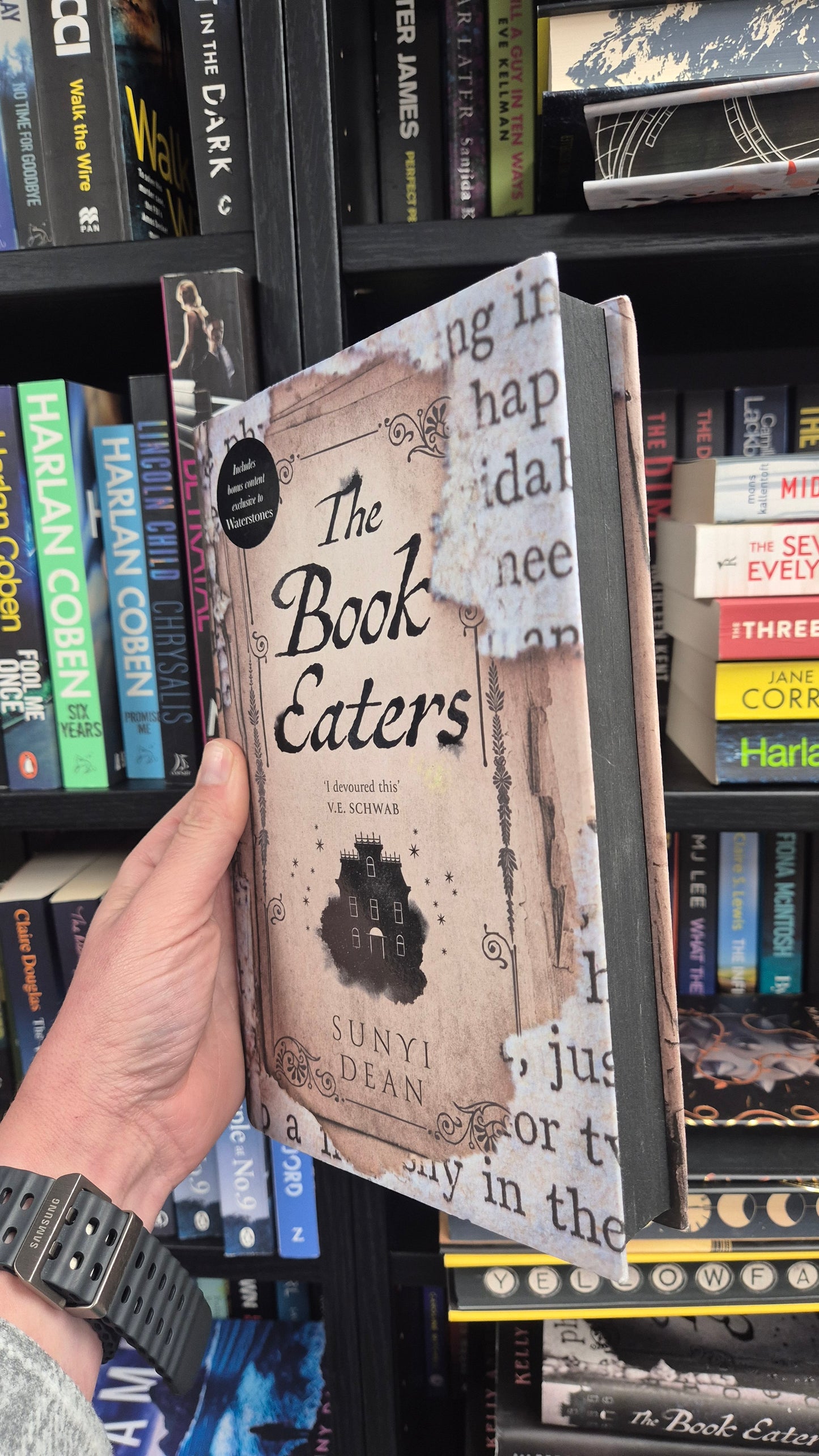 The Book Eaters - Sunyi Dean