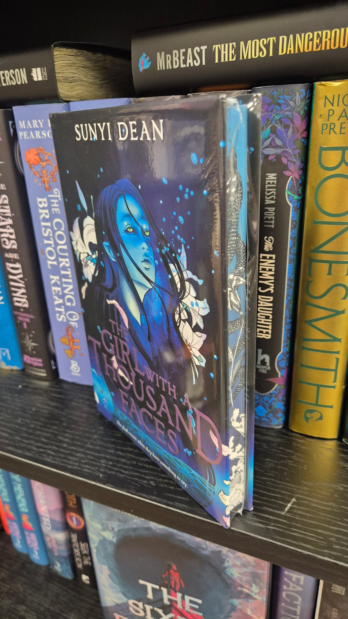 The Girl with a Thousand Faces – Sunyi Dean | Special Edition Hardback | Illustrated Edges