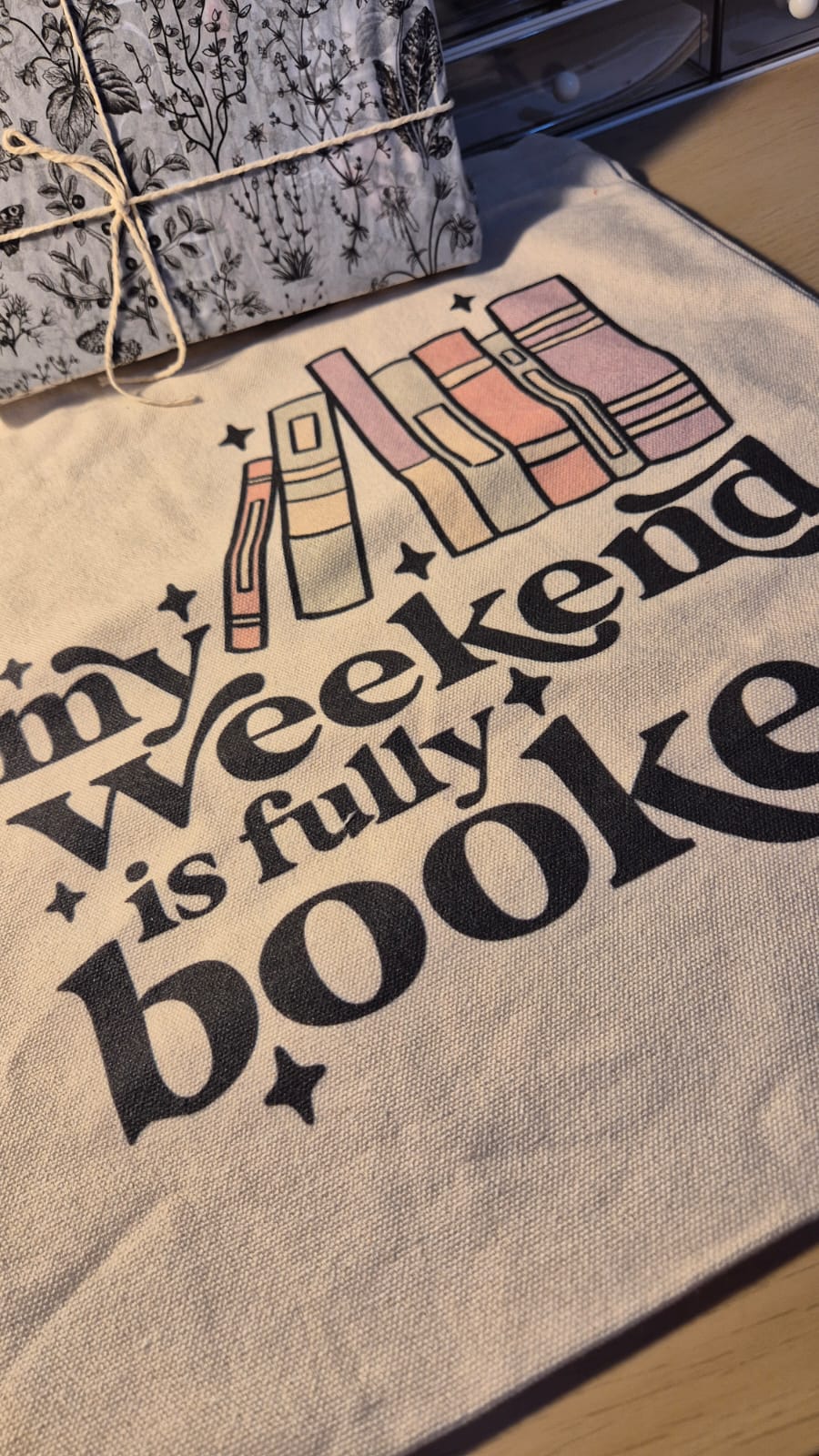 Bookish Tote Bag & Blind Date with a Book - My Weekend Is Fully Booked