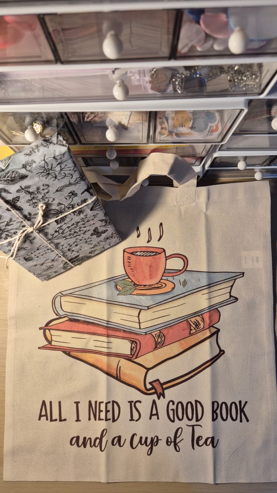 Bookish Tote Bag & Blind Date with a Book - Tea Theme