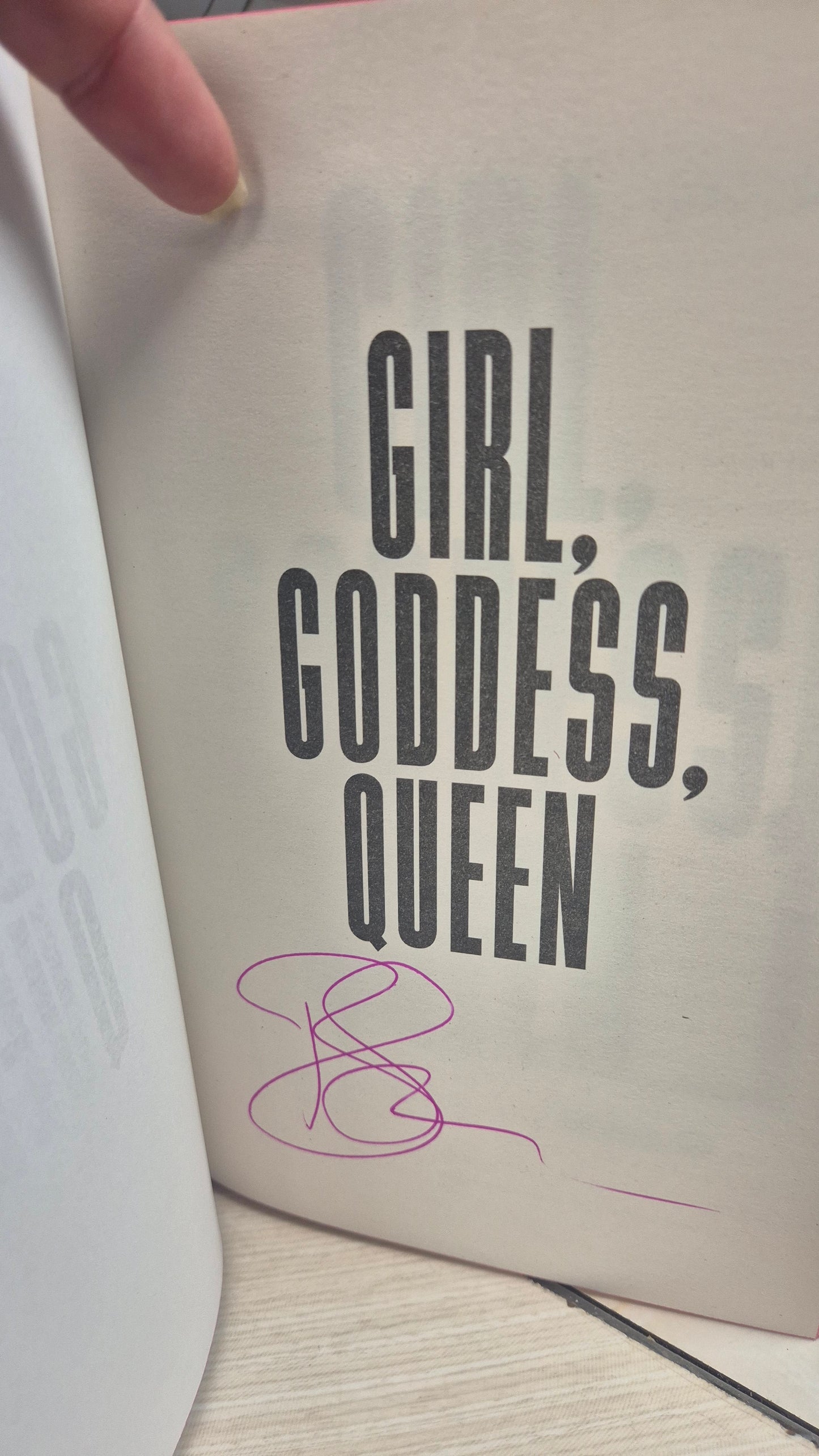 Girl, Goddess, Queen: SIGNED - Bea Fitzgerald - Sprayed Edge