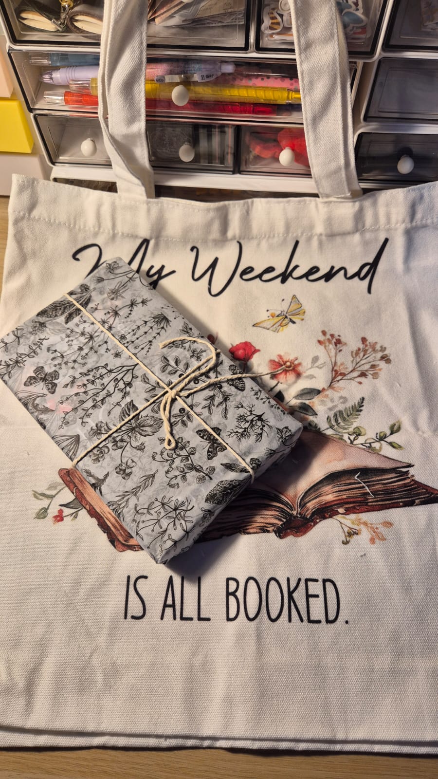 Bookish Tote Bag & Blind Date with a Book - My Weekend Is All Booked