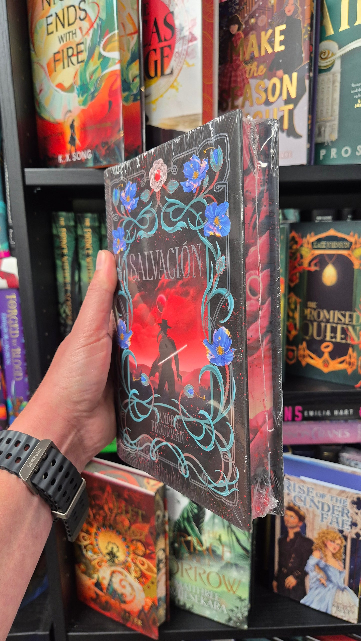 Salvacion - Sandra  Proudman - Owlcrate