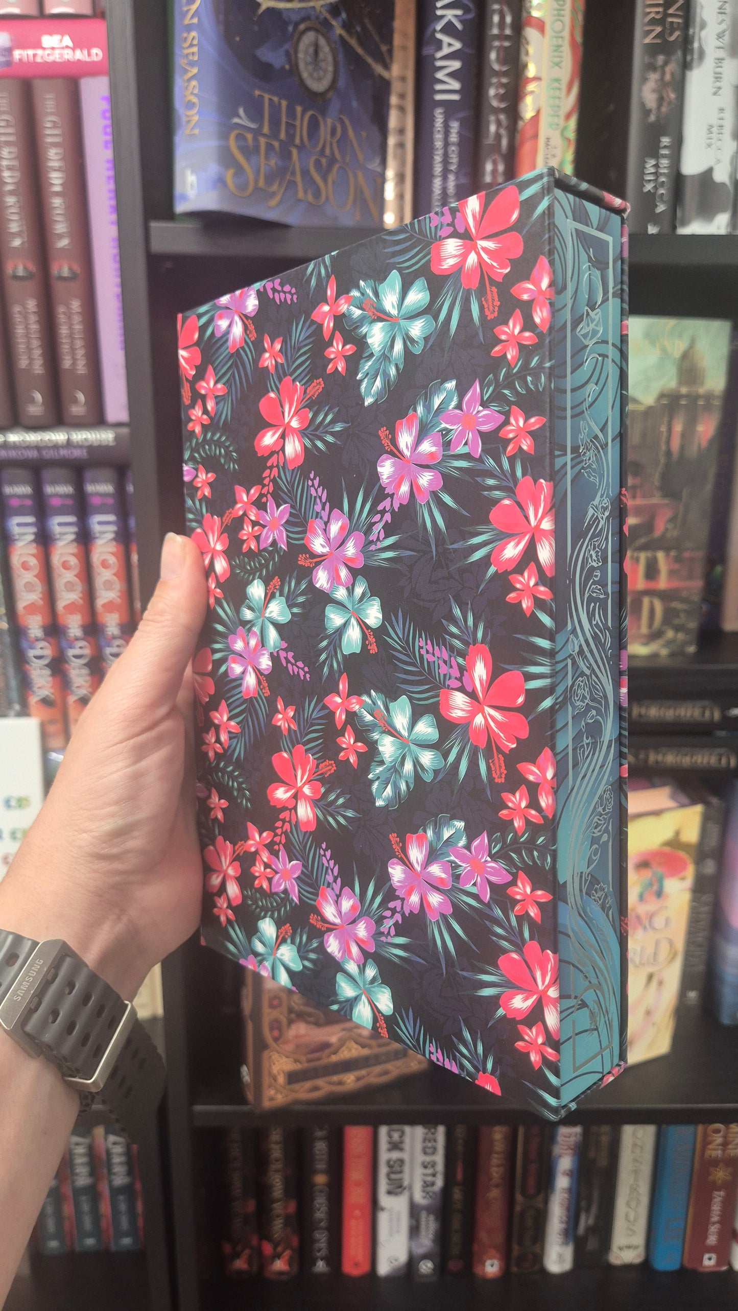 The Isles Of The Gods - Amie Kaufman - Fabled Edition