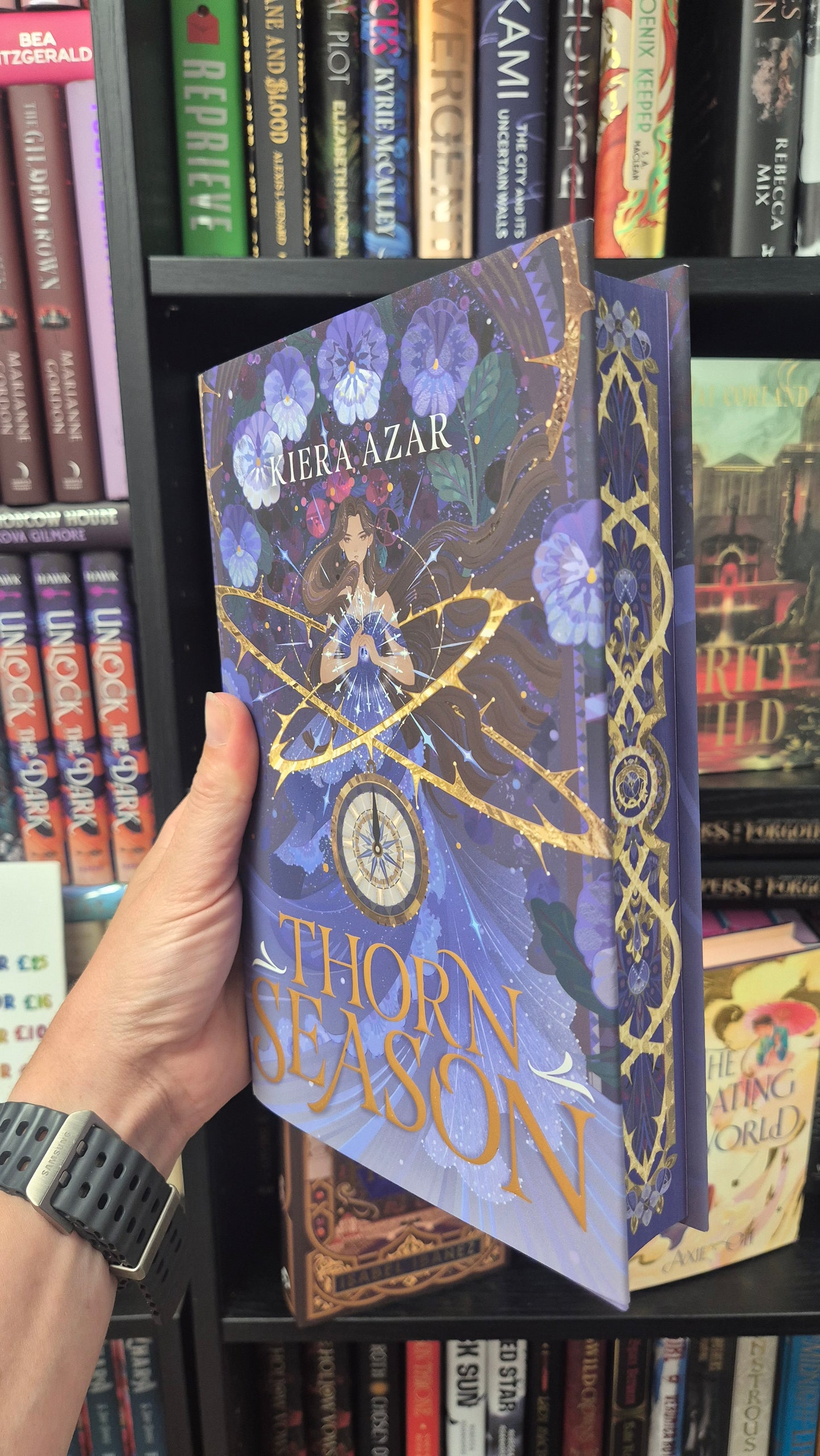 Thorn Season - Kiera Azar - Fairyloot