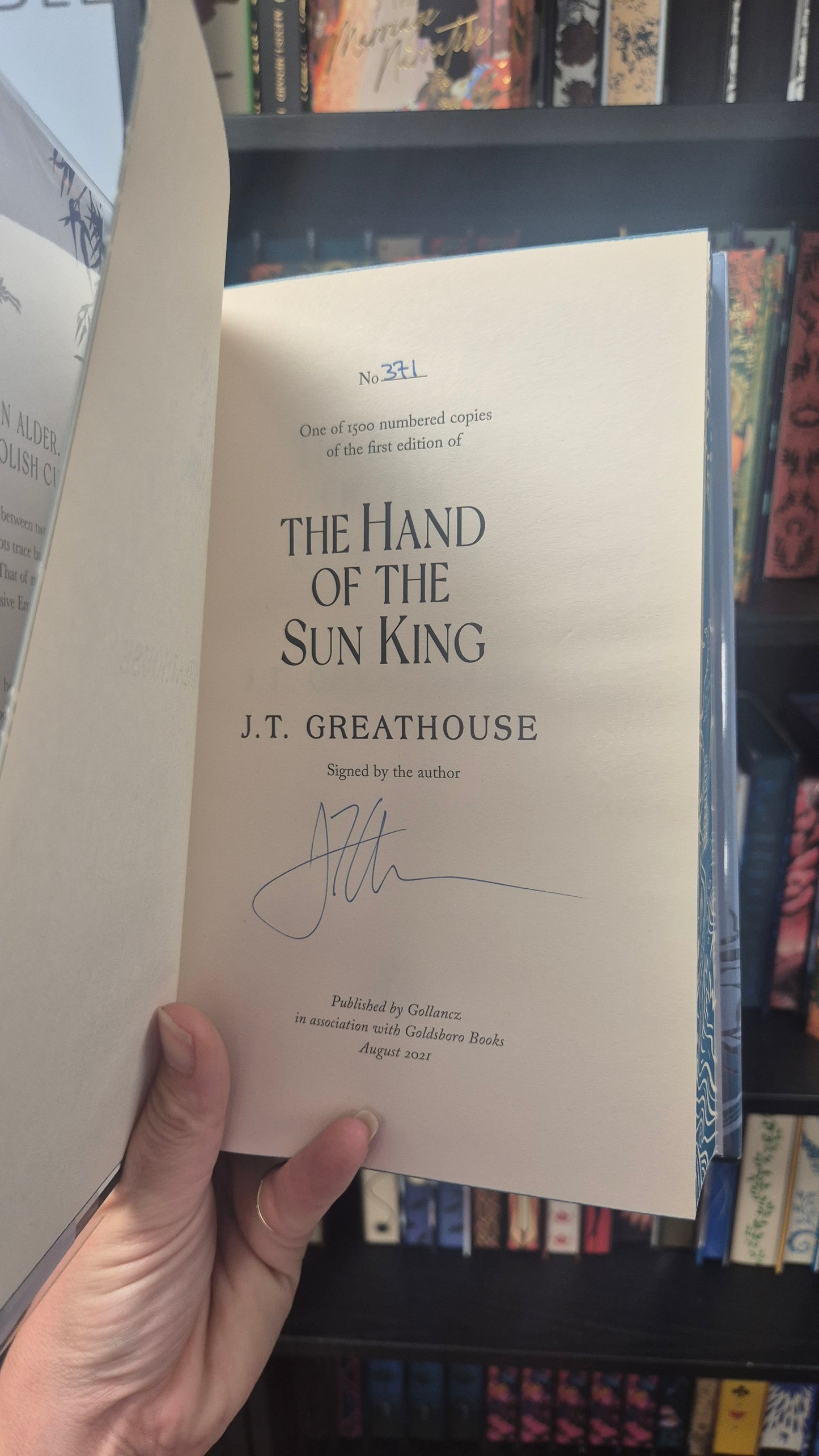 The Hand of the Sun King: Book One (Pact and Pattern)