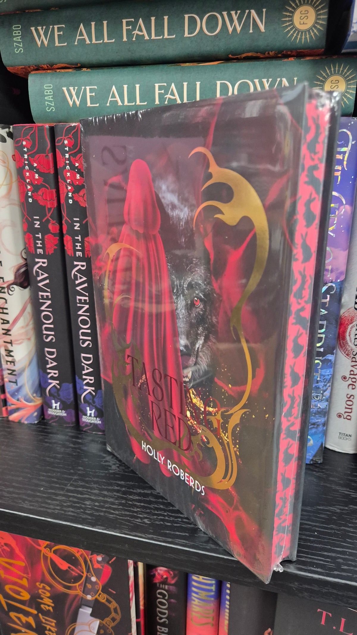 TASTING RED – Holly Roberds | Fabled Special Edition | Brand New & Sealed | Stencilled Edges