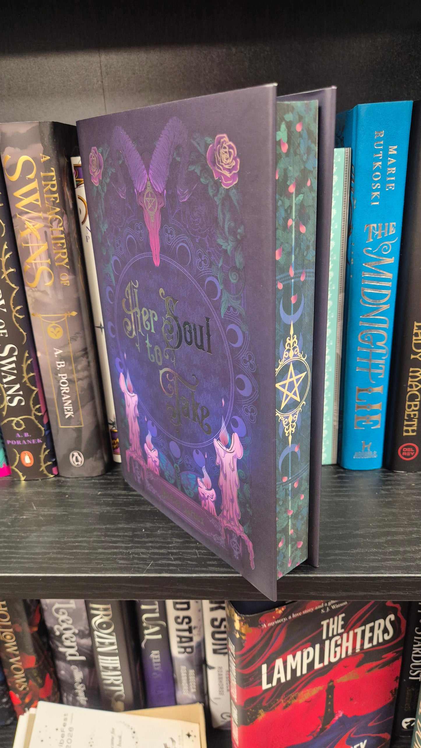 Her Soul To Take - Harley Laroux
