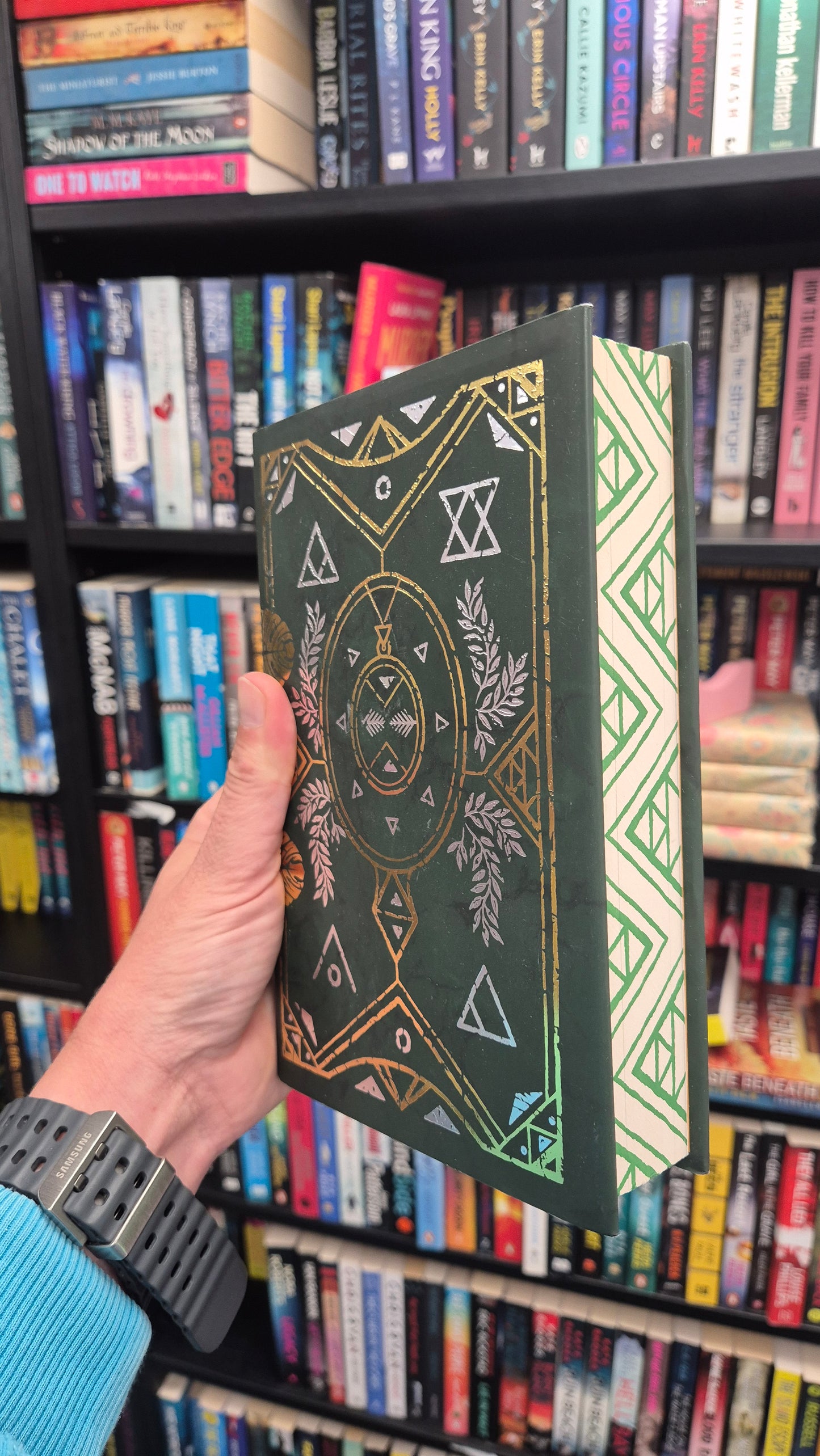 Witches Steeped In Gold - Ciannon Smart