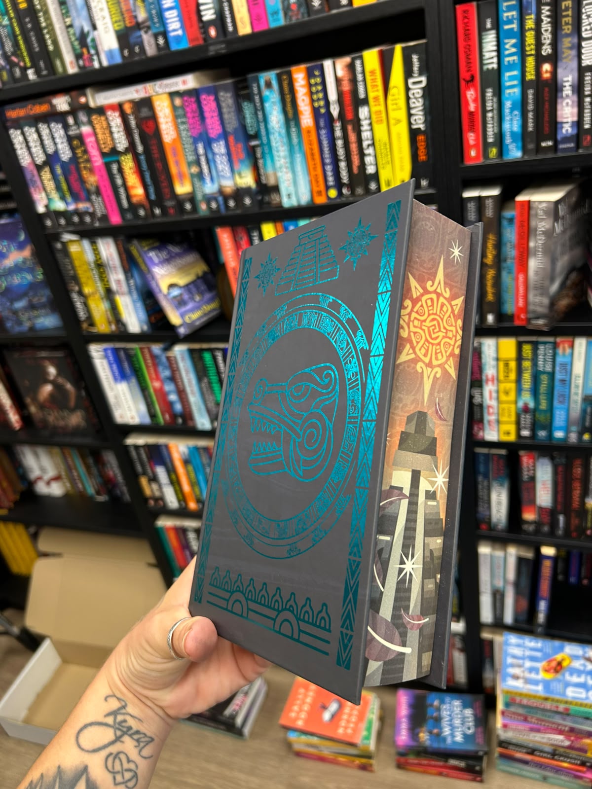 Cloud Atlas by David Mitchell – Signed 20th Anniversary Collector’s Edition | Sprayed Edges