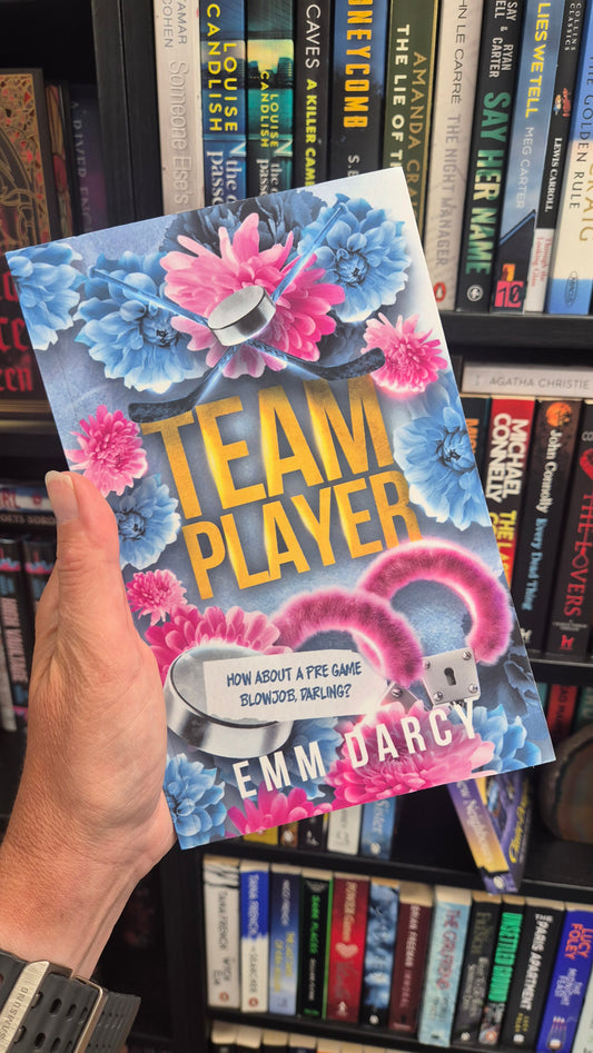 Team Player | Emma Darcy | Signed
