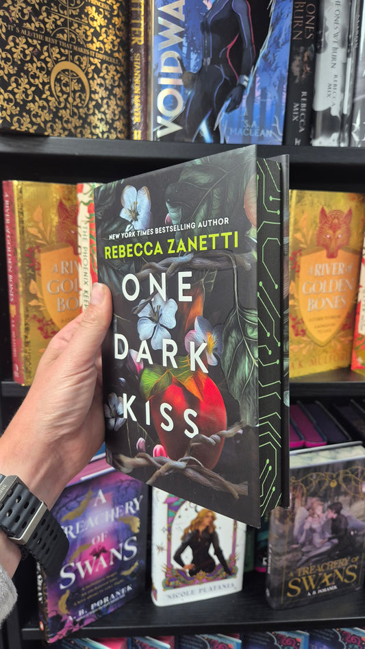 One Dark Kiss - Rebecca Zanetti
