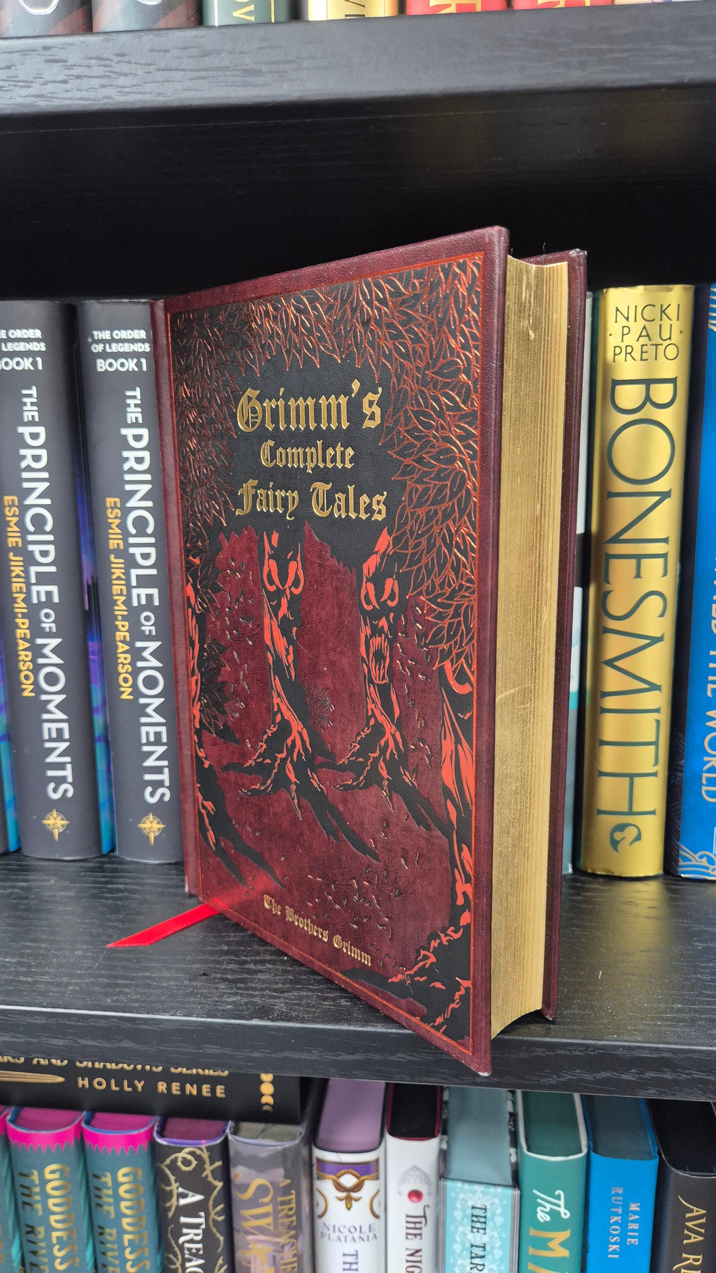 Grimms Complete Fairytales | Leatherbound Gold Foiled Edge